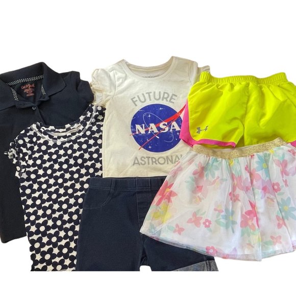 Size 5T Girls Clothing - Picture 1 of 4